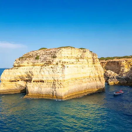 Saint Thomas - Moradia Tranquila Com Piscina Aquecivel Em * Carvoeiro (Lagoa)