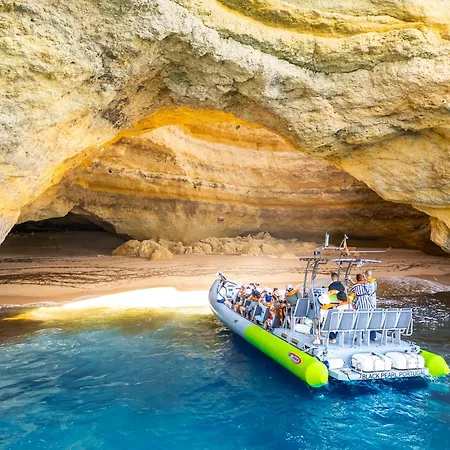 Saint Thomas - Moradia Tranquila Com Piscina Aquecivel Em Semesterbostad *