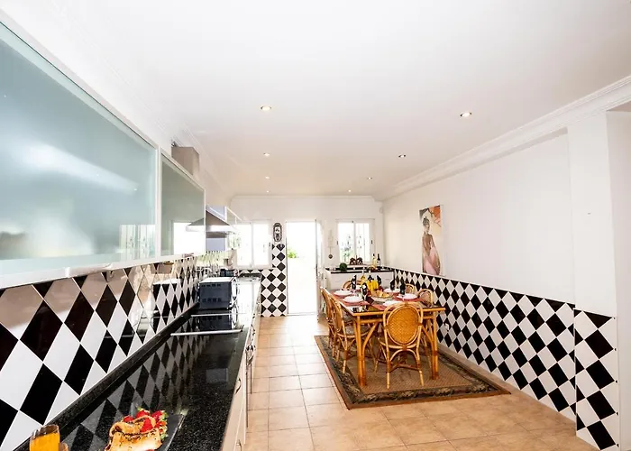 Saint Thomas By Algarve Vacation