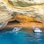Villa Saint Thomas - Moradia Tranquila Com Piscina Aquecivel Em Carvoeiro Καρβοέιρο